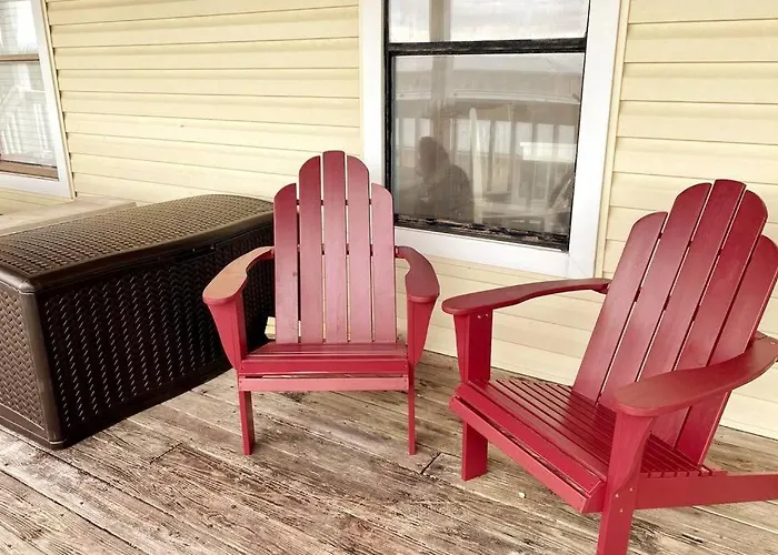 Snowbird Retreat, Pool & Beach Access Gulf Shores