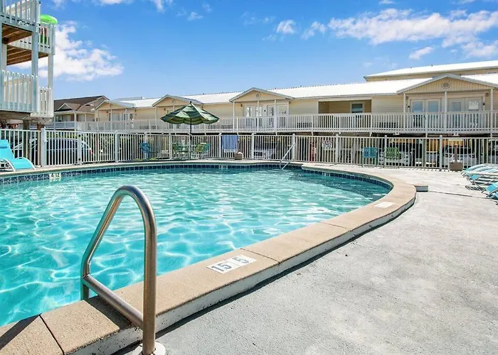 Snowbird Retreat, Pool & Beach Access Holiday home Gulf Shores